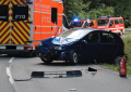 PKW kollidiert mit Löschfahrzeug